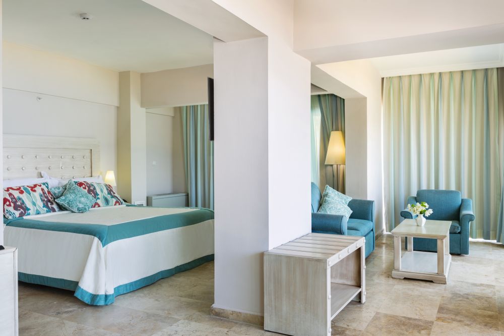 Deluxe Suite, Marti La Perla (16+) 4*