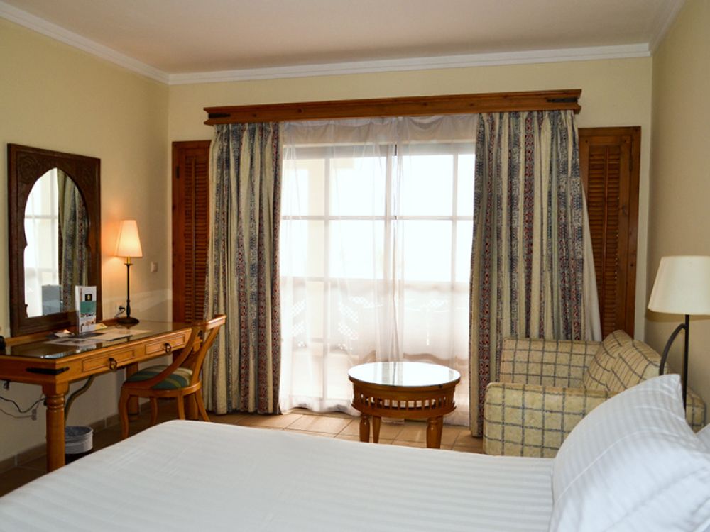 Junior Suite, Sharm Plaza (еx. Crowne Plaza Resort) 4*