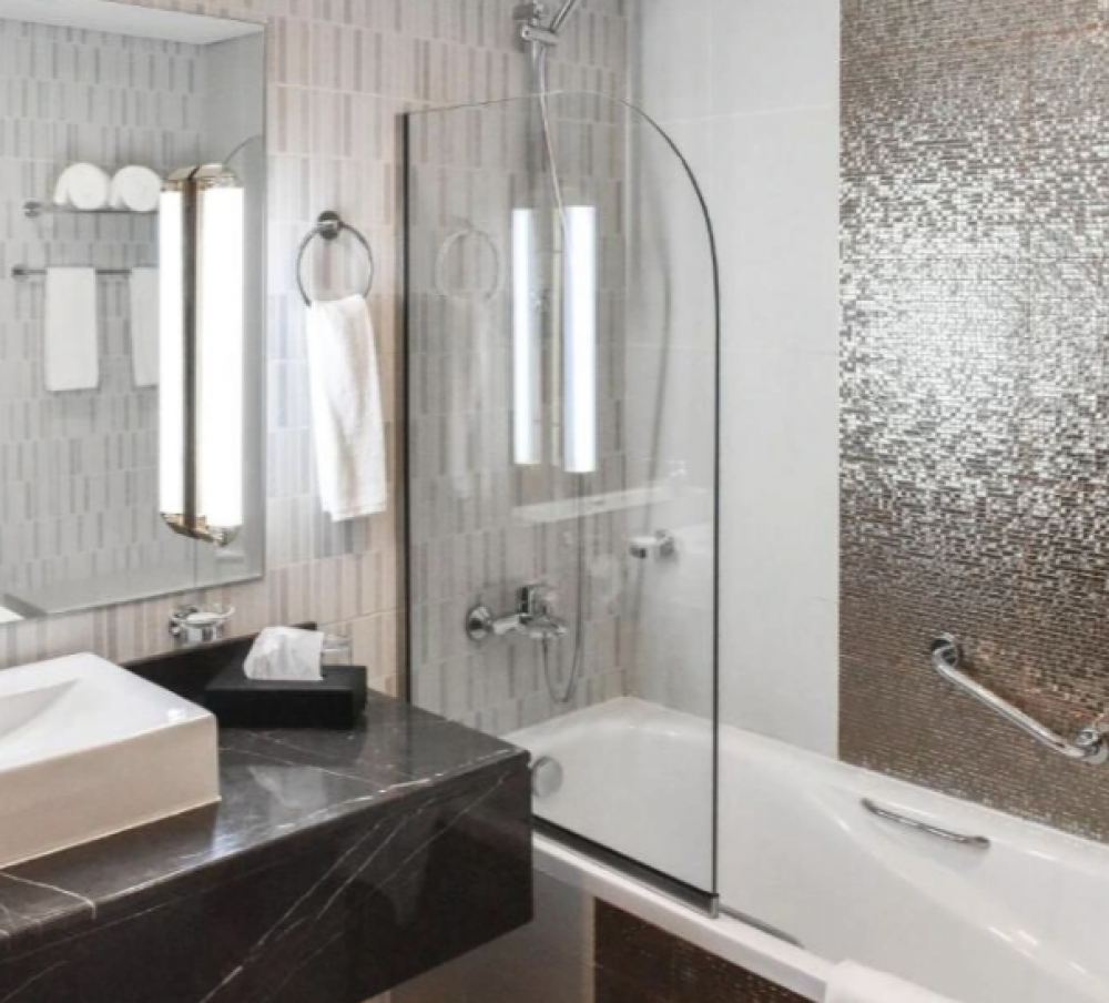 Superior Room, Excelcior Hotel Downtown (ex. Vision Imperial Hotel) 4*