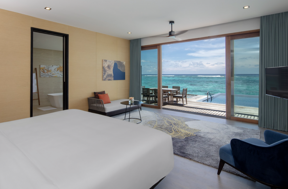 3 Bedroom Overwater Royal Residence, Radisson Blu Maldives 5*