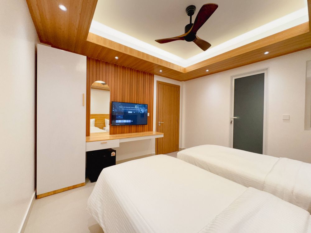 Double or Twin Room (No Window), Pavona Maldives 