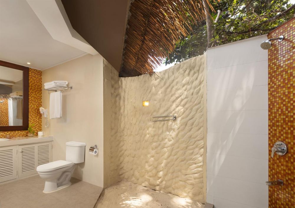 One Bedroom Family Beach Villa, Adaaran Select Hudhuranfushi 4*