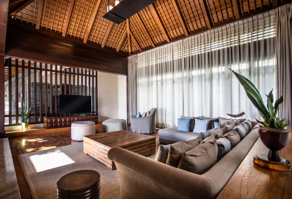 Grand Beachfront Villa, The St. Regis Le Morne Resort Mauritius (ex. JW Marriott Mauritius Resort) 5*