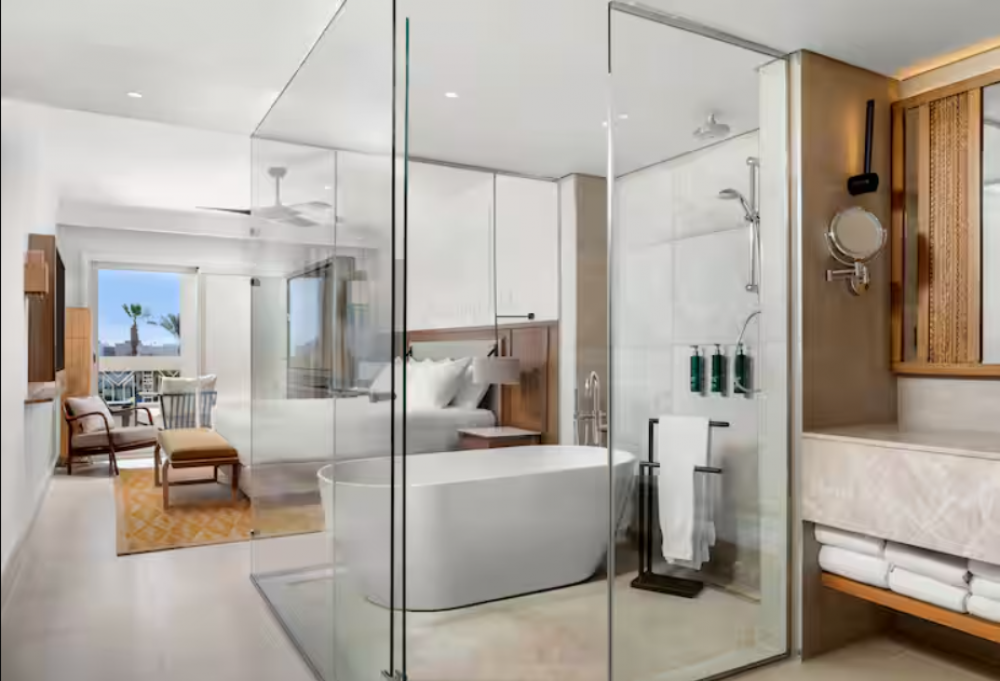 Beachside Romantic Suite With Pool & Sea View, Doubletree By Hilton Sharm Bay Resort Mountain Side 4*