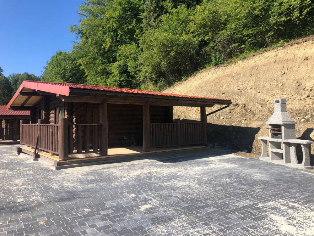 2-room Cottage with Terrace (Hutir 3 Cottage), Озеро Vita 