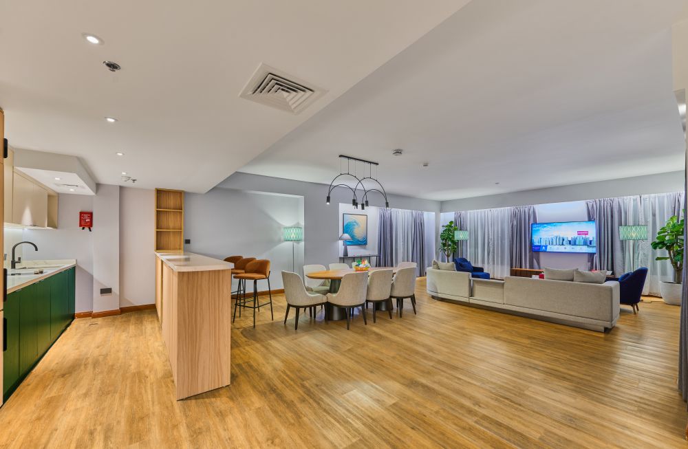 Two-bedroom Penthouse Suite Terrace, Ramada Hotel & Suites By Wyndham Jbr (ex. Hawthorn Suites) 4*