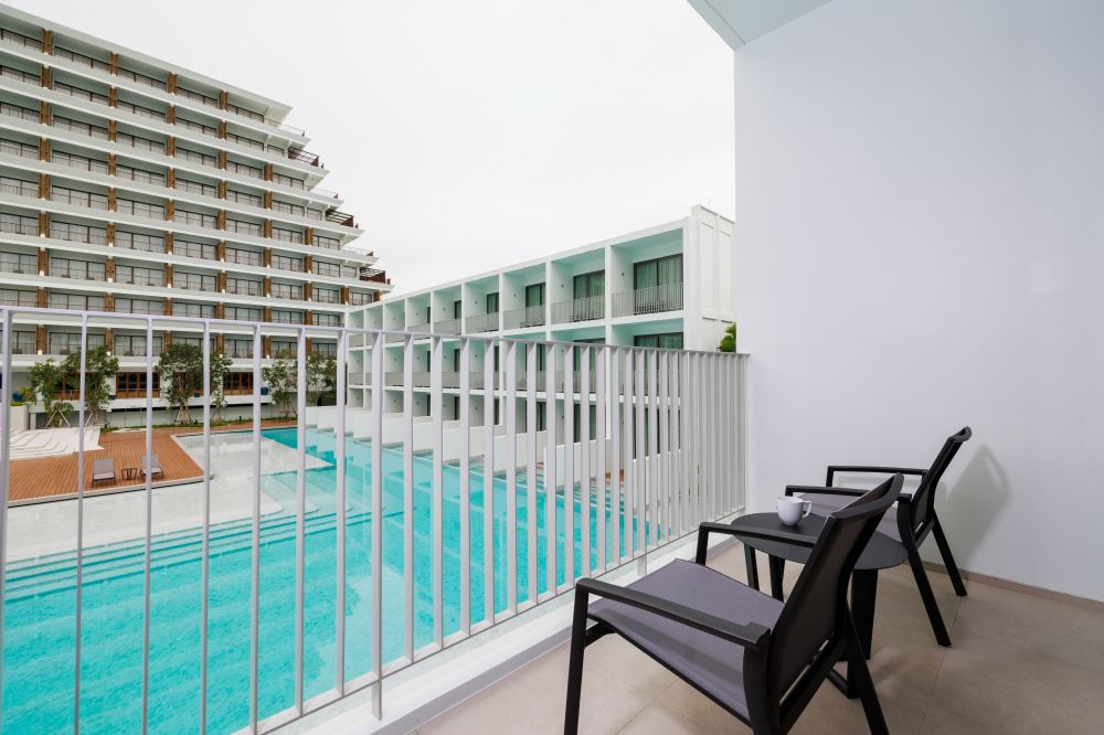 Deluxe Room PV/SV, Patong Beach Hotel 4*