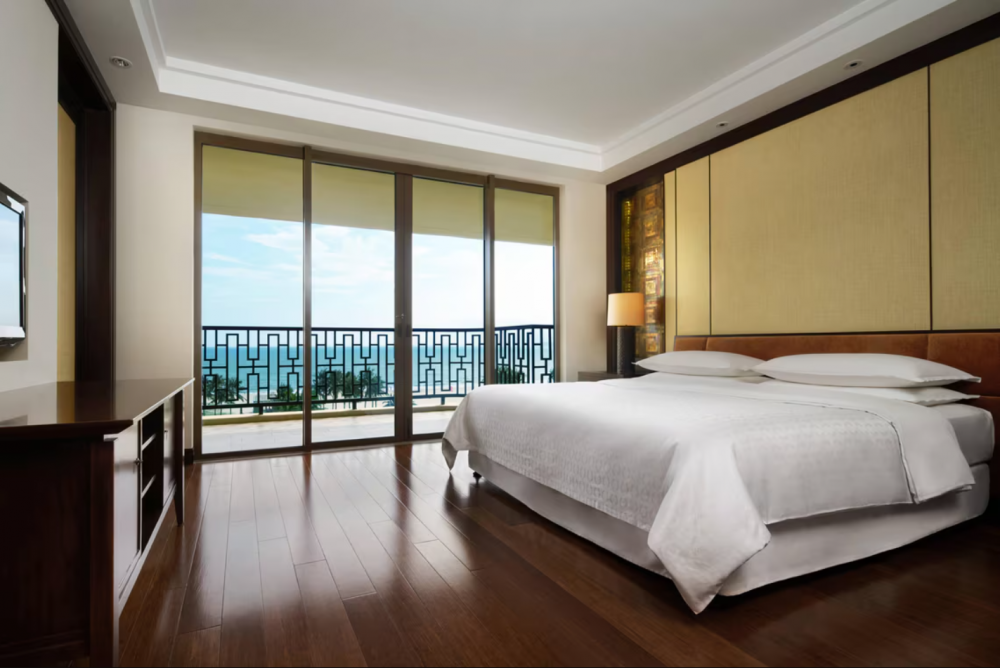 Panorama Suite, Sheraton Shenzhou Peninsula Resort 5*