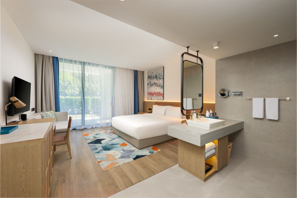 Standard Sea View, Holiday Inn Hainan Xiangshui Bay 5*