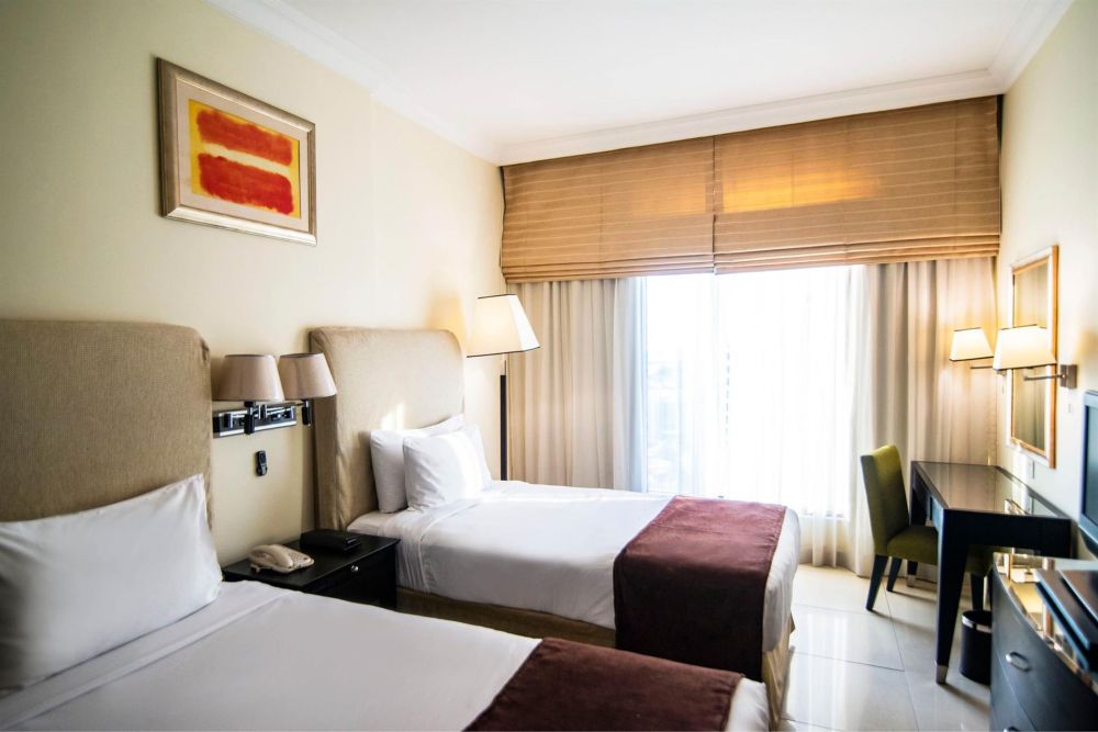 Family Two Bedroom Apartment City View/Skyline View, Mercure Hotel Apartments Dubai Barsha Heights (ex. Yassat Gloria) 4*