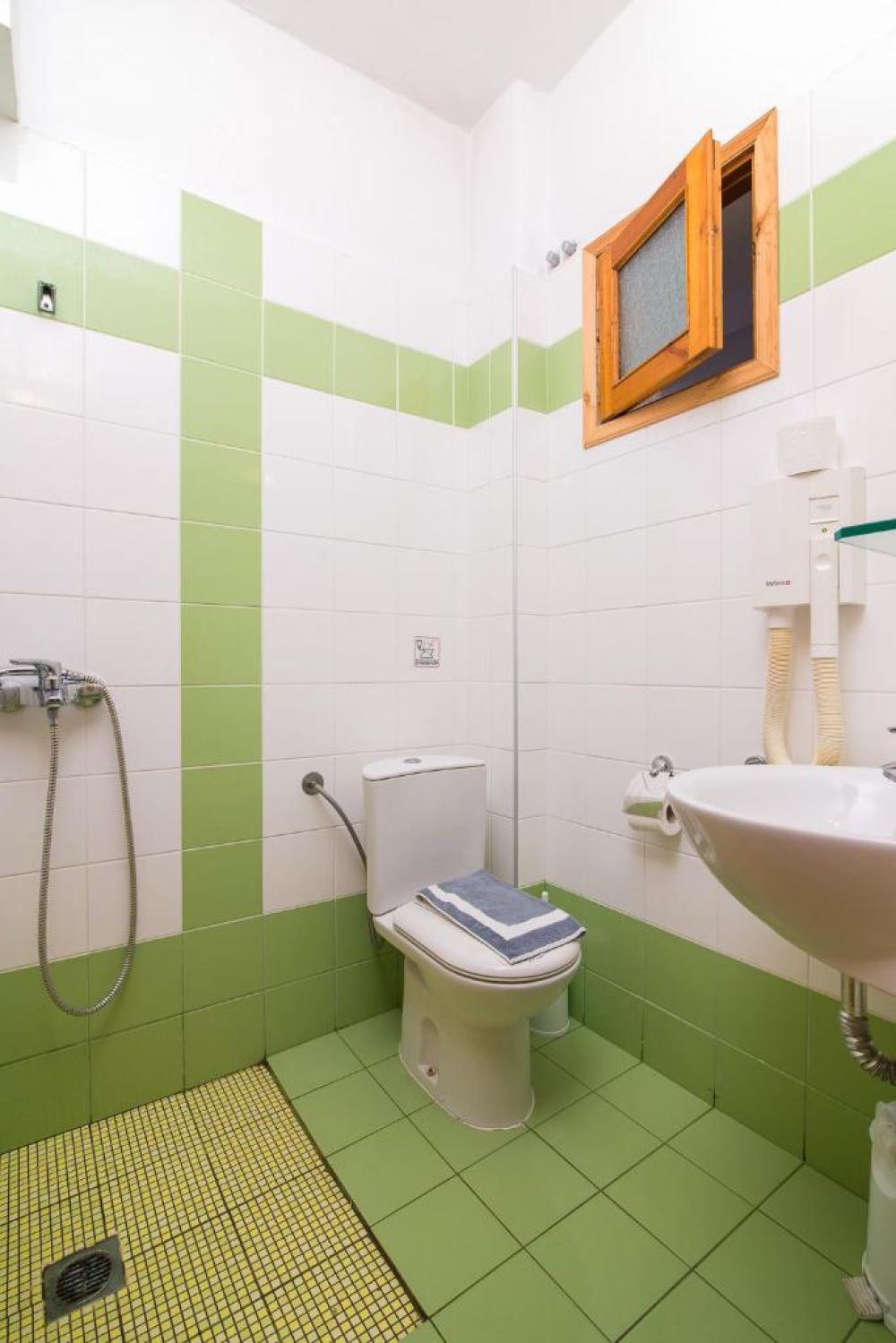 Standard Room Underground Floor With Terrace, Calypso Hotel Kassandra 2*