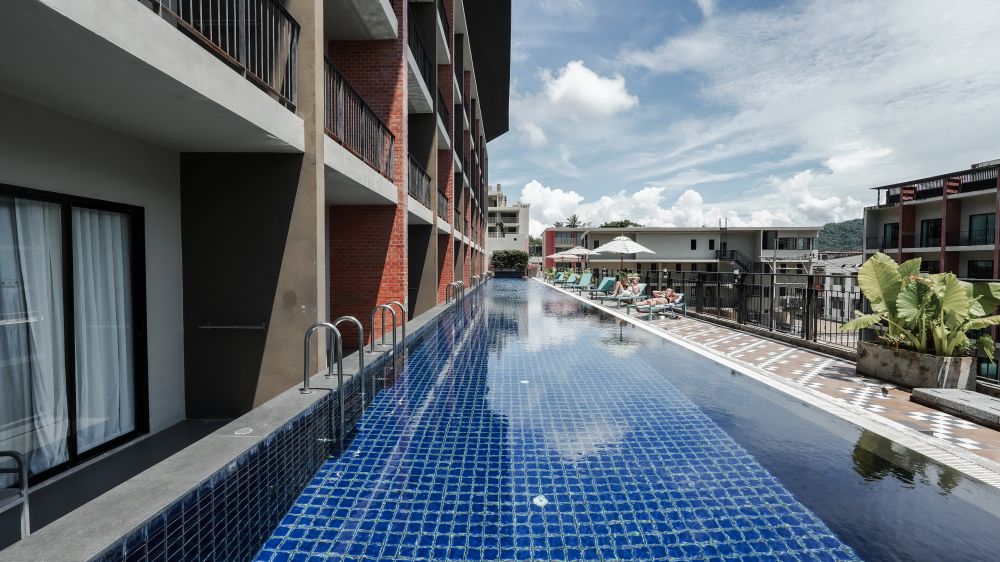 Deluxe Pool Access, Sugar Marina Resort Cliffhanger Aonang 4*