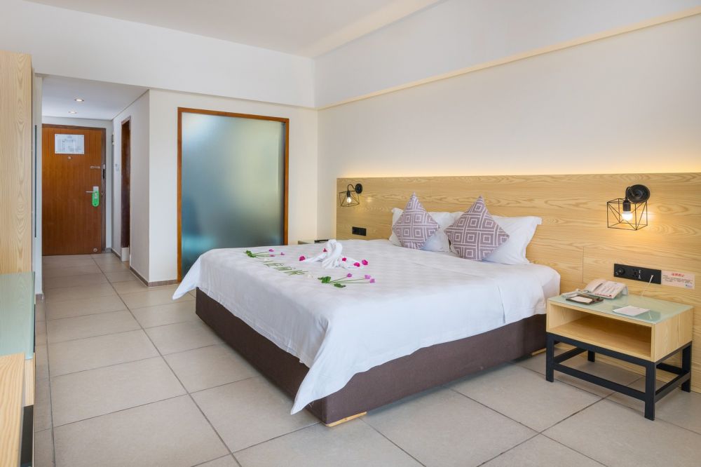 Garden View/Sea view Room, Yuhai International Resort (ex. Azure Resort) 4*