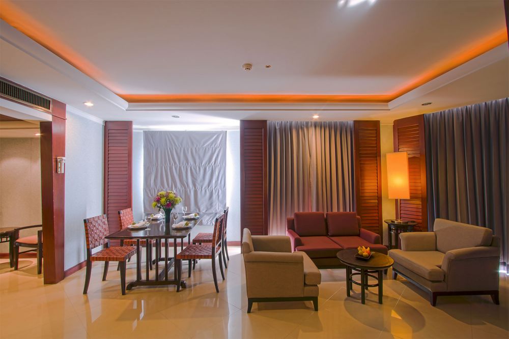 President Suite, Long Beach Garden Hotel & Pavillons 4*