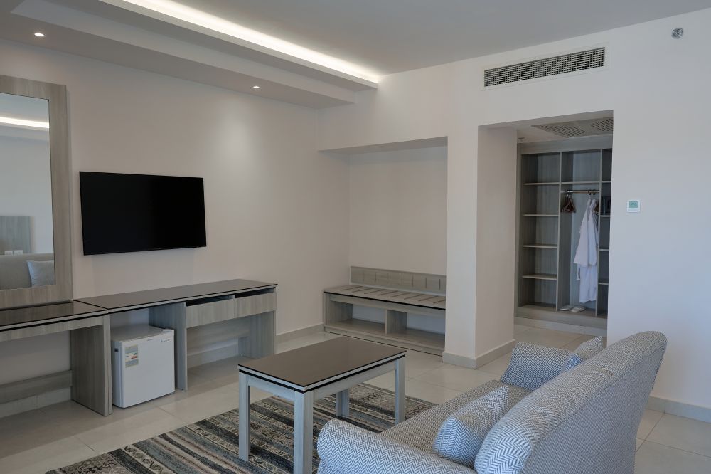Deluxe Room PV/SV, Albatros Aqua Park Sharm 5*