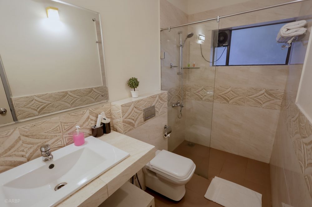 Luxury, La Sunila Suites by WSI 4*