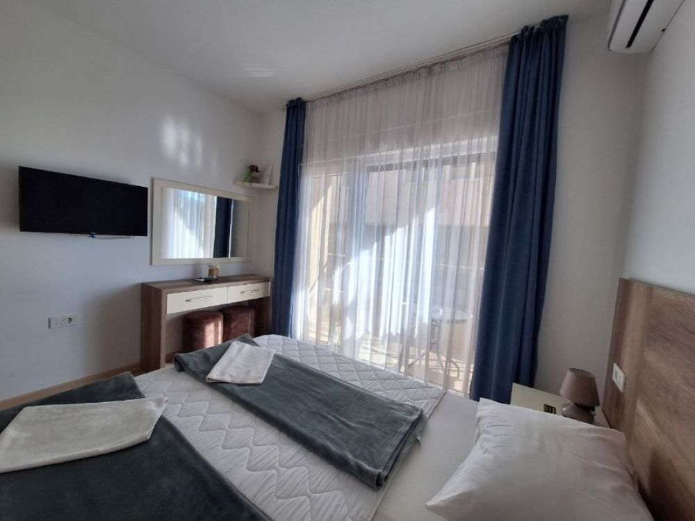 DBL, Maini Aparthotel 3+