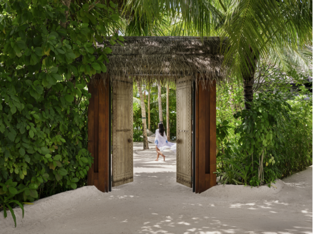 2 Bedroom Naladhu Pool Residence, Naladhu Maldives 5*