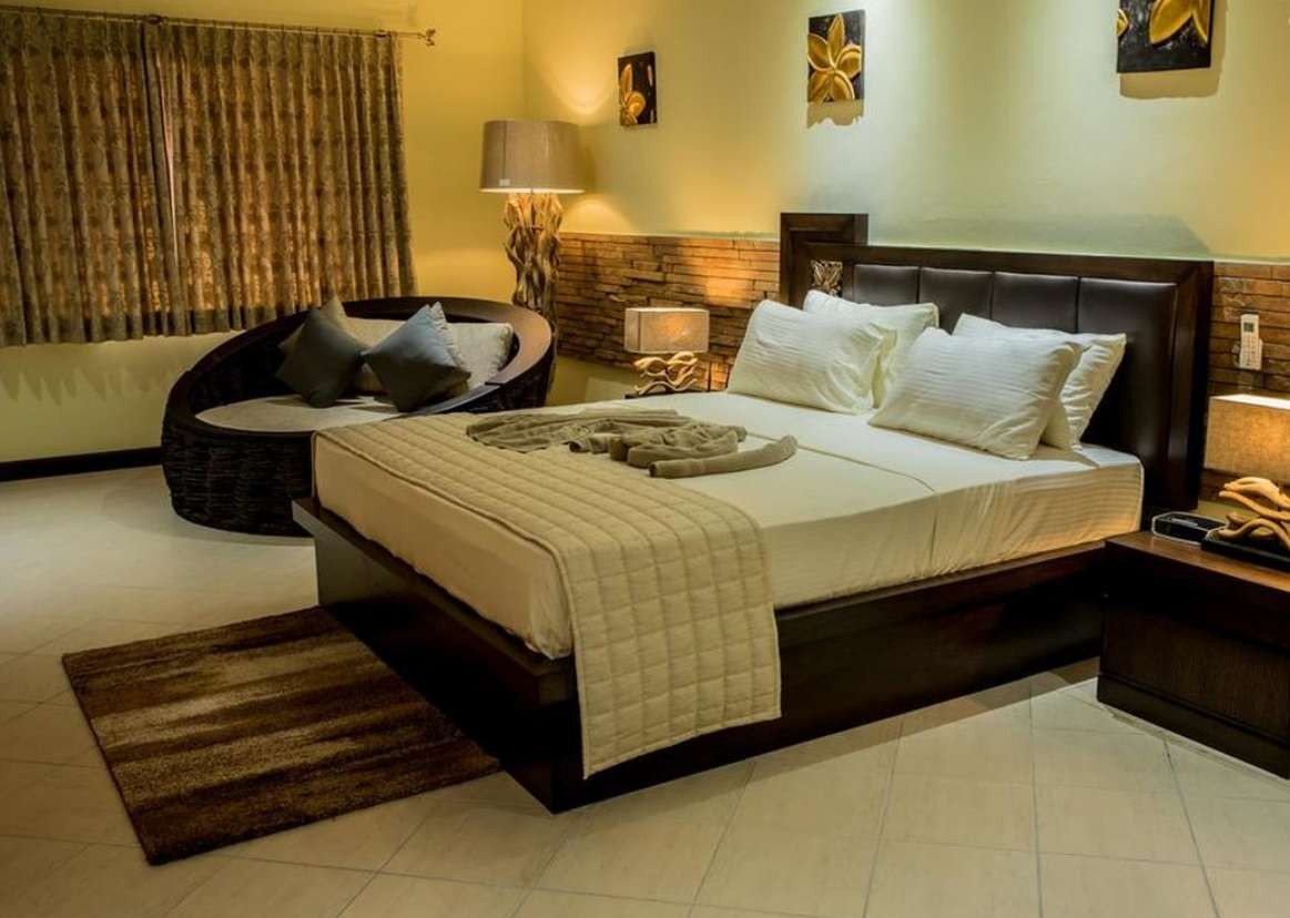 Deluxe Room, The Oasis Hotel Restaurant & Spa 4*