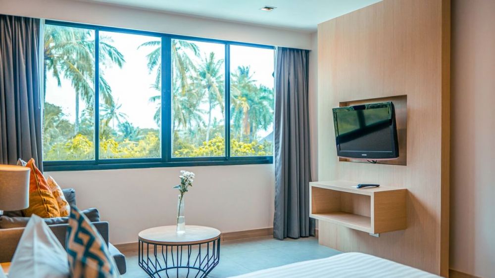 One-Bedroom Suite (Saeng Chan), Paradox Resort Phuket 5*
