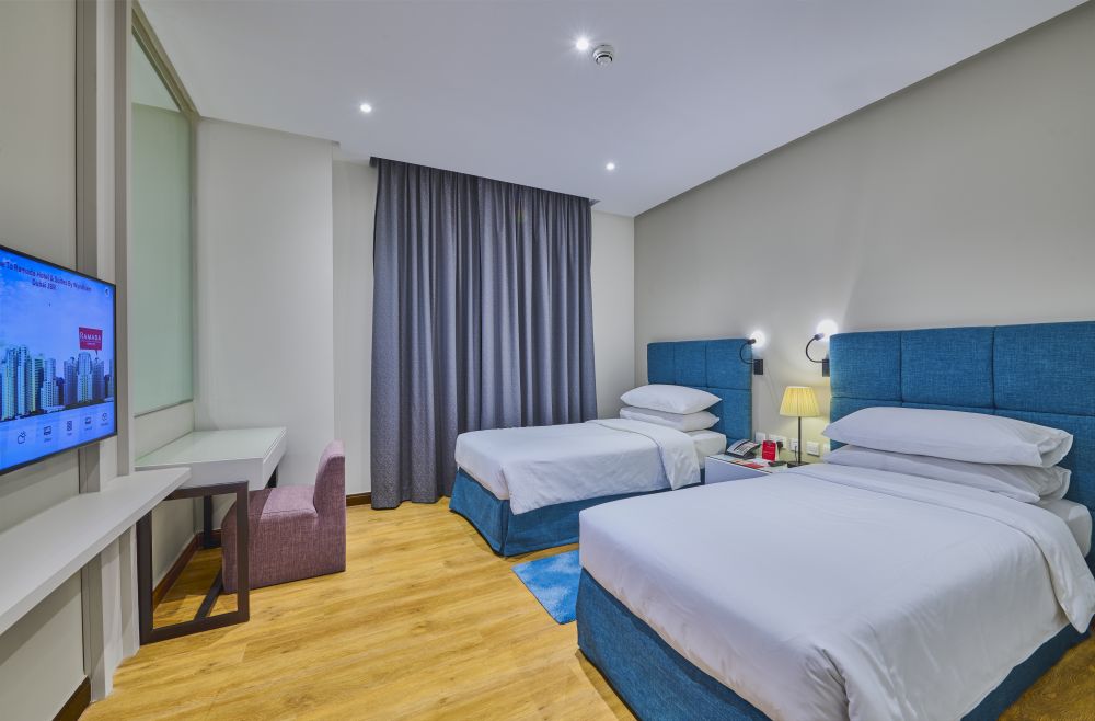 Two-bedroom Suite Balcony Partial Sea View, Ramada Hotel & Suites By Wyndham Jbr (ex. Hawthorn Suites) 4*