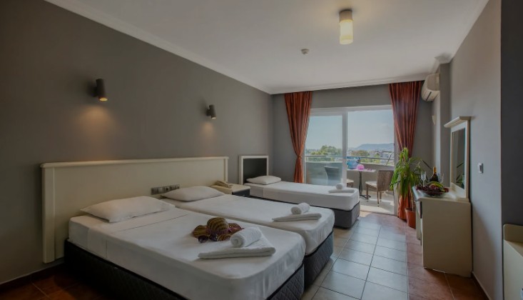 Standard, Royalisa Hotel 3*