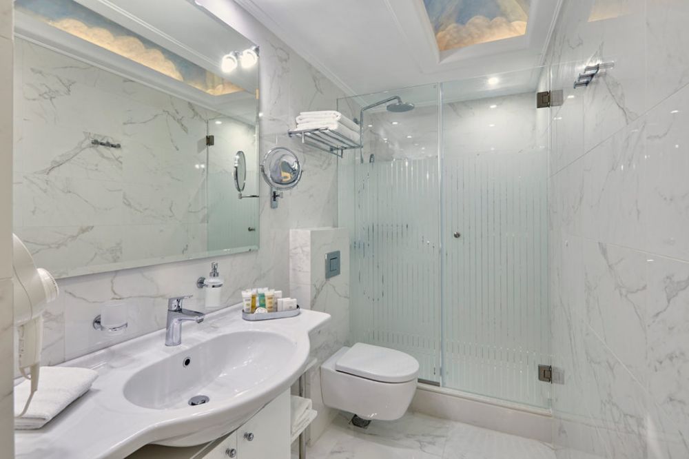Ava Exclusive Suite, Ava Hotel and Suites 4*