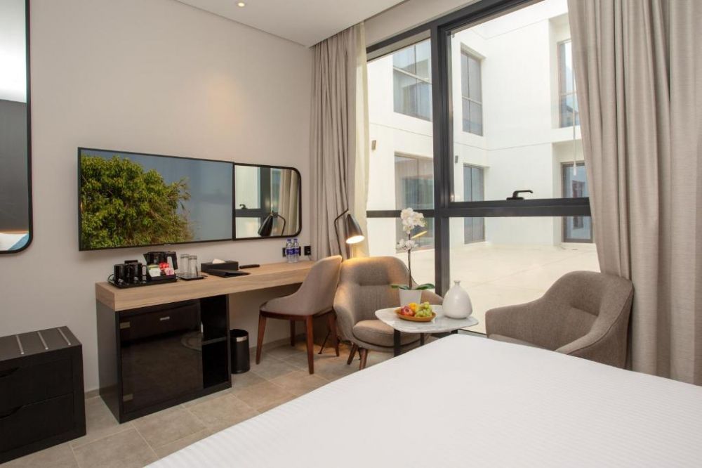 Deluxe Room, Beach Walk Hotel Jumeirah 4*