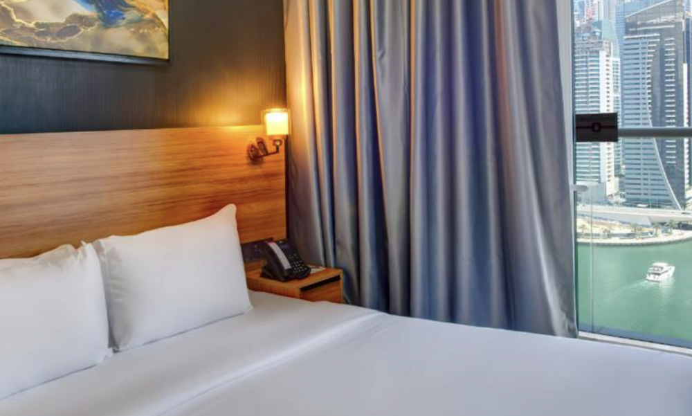 Premium One Bedroom Marina View And Balcony, Regency Luxury Suites Dubai Marina (ex. Royal Regency Suite Dubai Marina) 