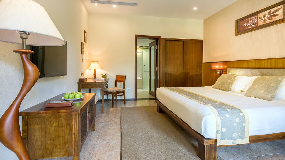 Villa Room/Swimming Pool Villa Room, Yalong Bay Villas & Spa 5*