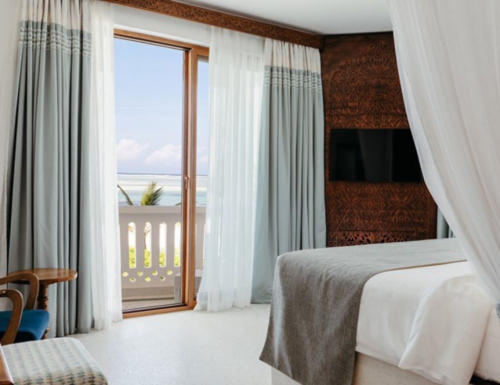 Deluxe Room Beachfront, LUX*Marijani Zanzibar 5*