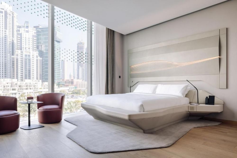 Aura Room, ME by Meliá Dubai 5*