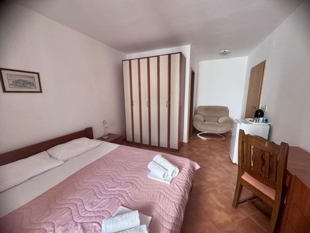 Double, Stevan Apartments 3*