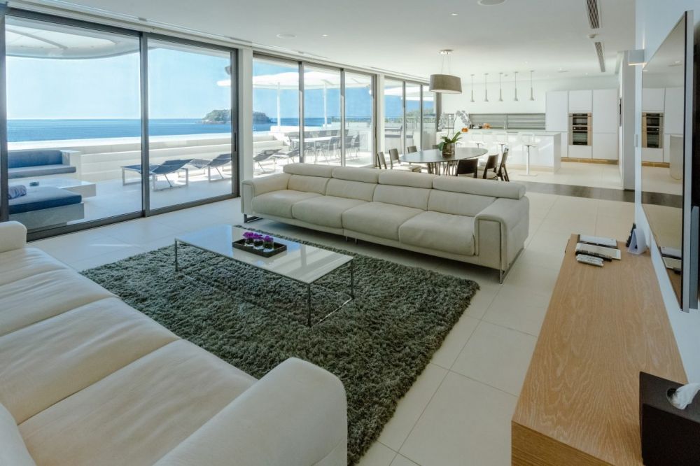 Four-Bedroom Penthouse, Kata Rocks By Infinite Luxury 5*