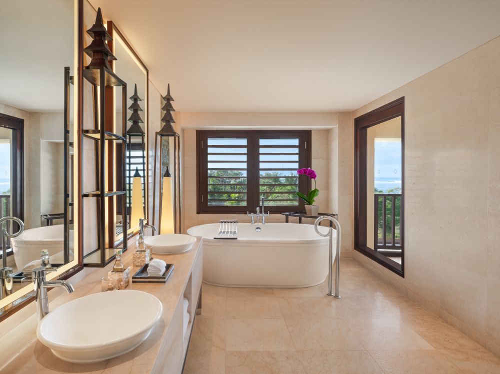 St. Regis Suite/Ocean View Suite, St. Regis Bali Resort 5*