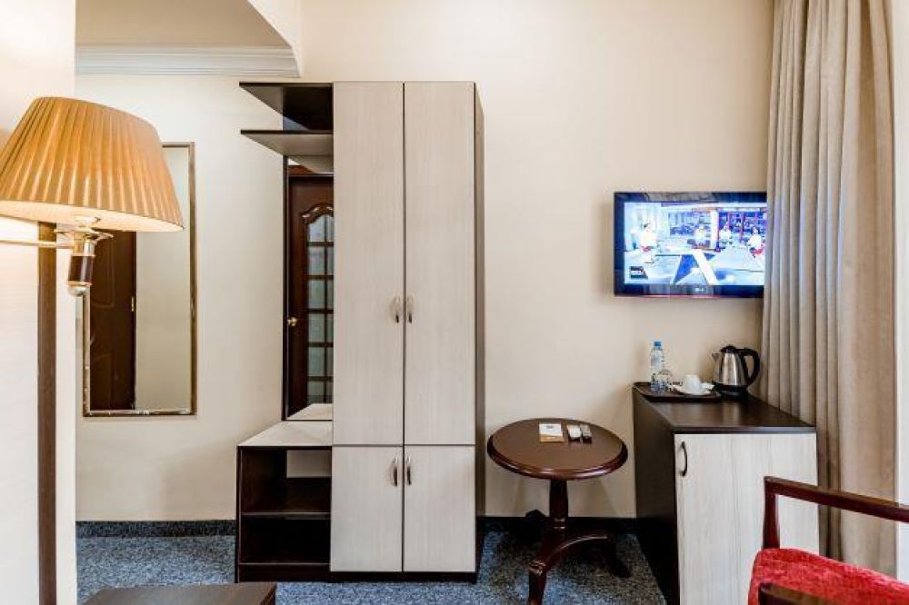 Standard Upgrade, Borjomi Palace 4*