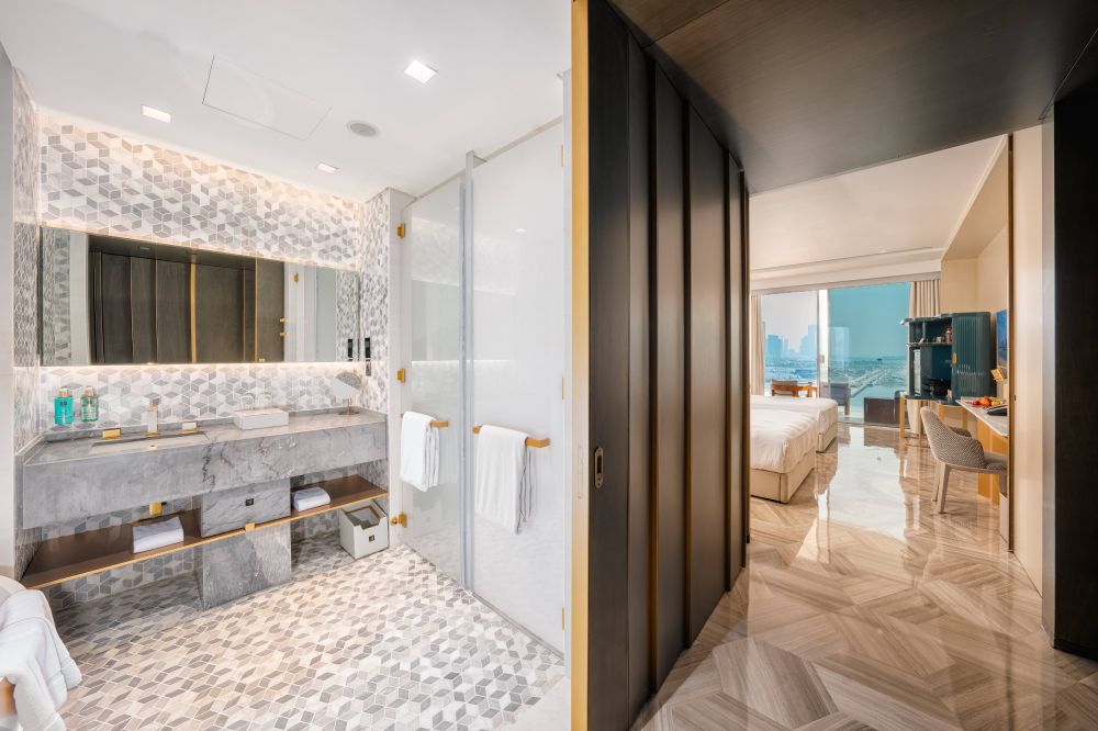 Luxe Sea View/ Luxe Sea View | Double Queen, Five Palm Jumeirah Dubai 5*