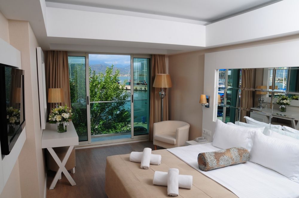 Standart/Standart SV, Alesta Yacht Hotel 