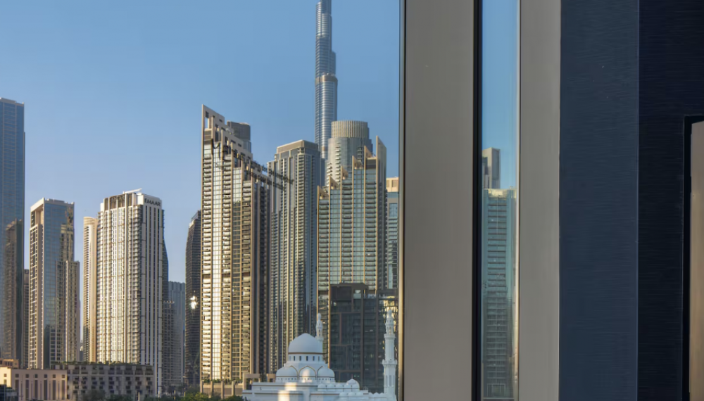 Studio Me Suite With Jacuzzi Burj Khalifa View, ME by Meliá Dubai 5*