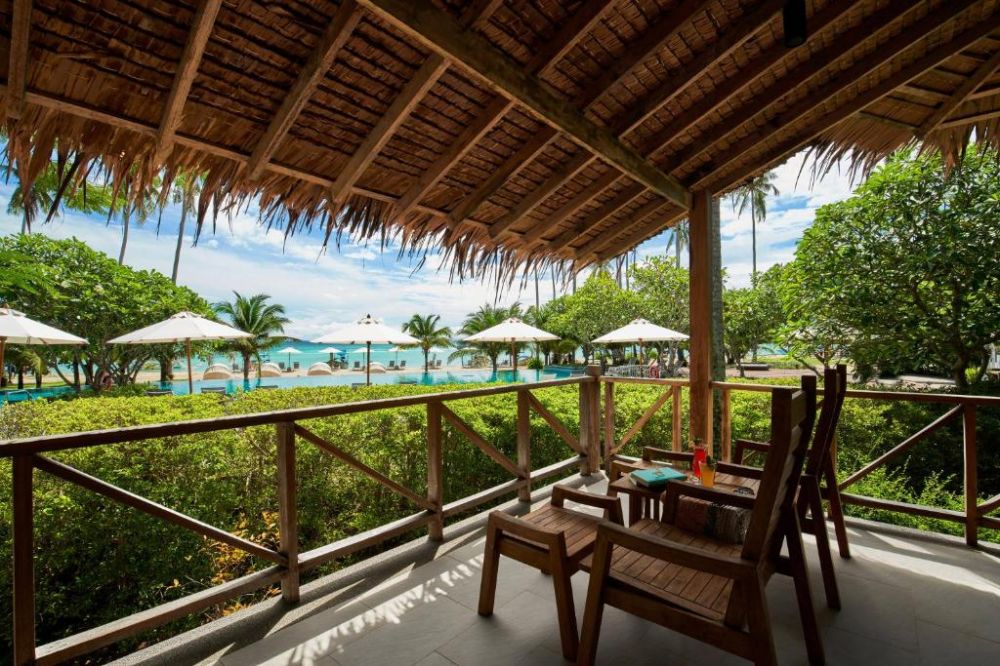 Deluxe Sea View Bungalow, Saii Phi Phi Island Village (ex. Phi Phi Island Village Beach Resort) 5*