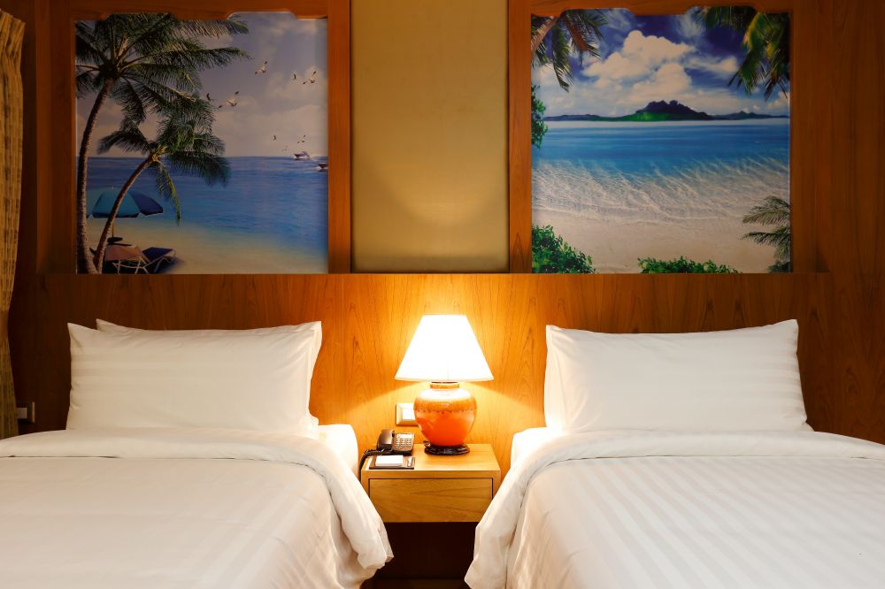 Deluxe Lagoon Room, Chabana Resort 4*