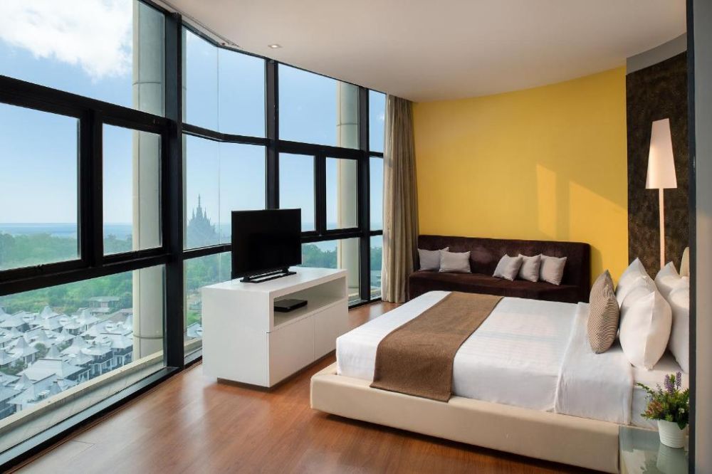 1-Bedroom Wow Suite, The Zign Hotel & Premium Villas 5*