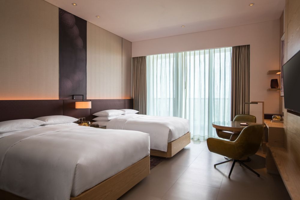 Superior, Renaissance Haikou Hotel 5*