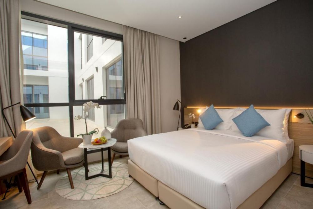 Superior Room, Beach Walk Hotel Jumeirah 4*
