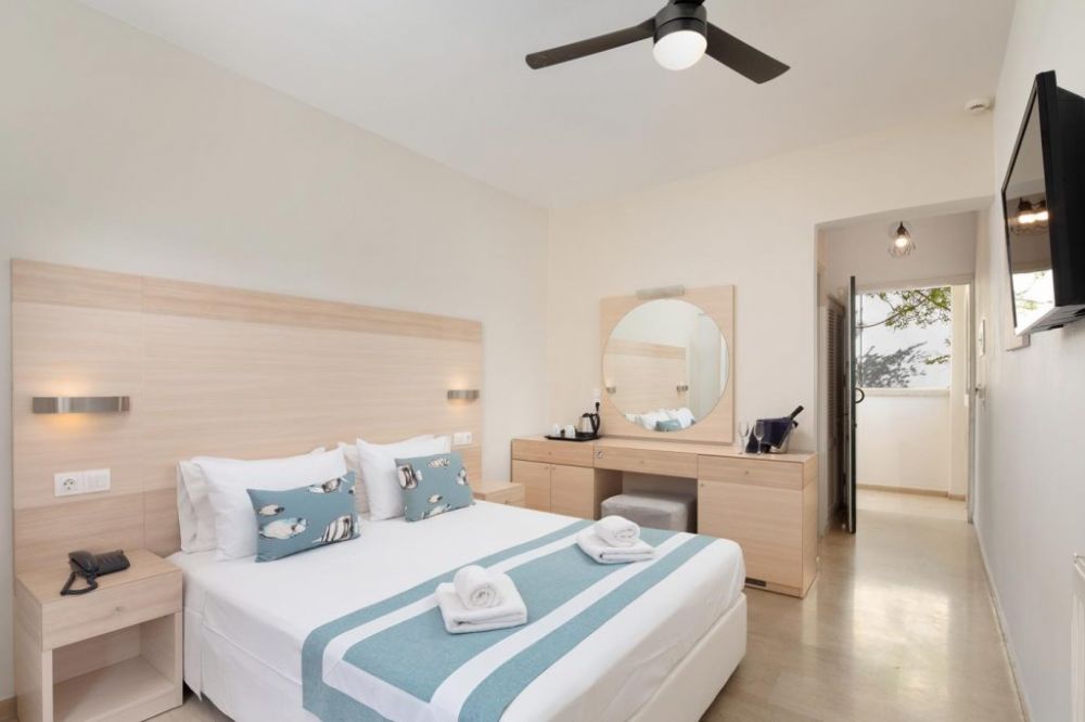Standard Pontiglio Room Garden / Inland View, Iliada Beach Hotel Corfu 3*