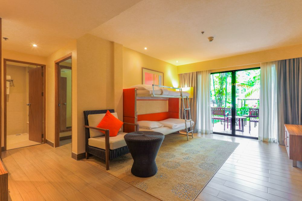 1 King 1 Bunk Family Suite, Holiday Inn Resort Phuket Surin Beach (ex. Destination Resorts Phuket Surin Beach) 4*