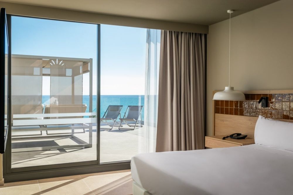 Mediterránea Suite, Estival Maramar 4*