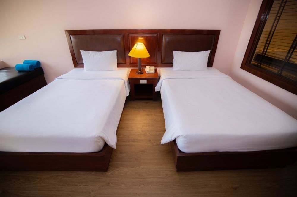 Premium Pool View, Baumanburi Hotel 3*