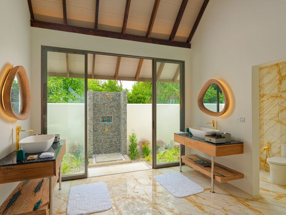 Semi-Ocean Pool Suite, Meyyafushi Maldives 5*