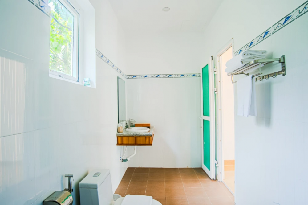Deluxe Pool Room, YNG Luxor Phu Quoc Resort 3*